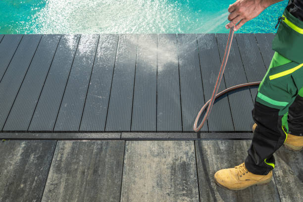 Best Garage Pressure Washing  in Head Of The Harbor, NY